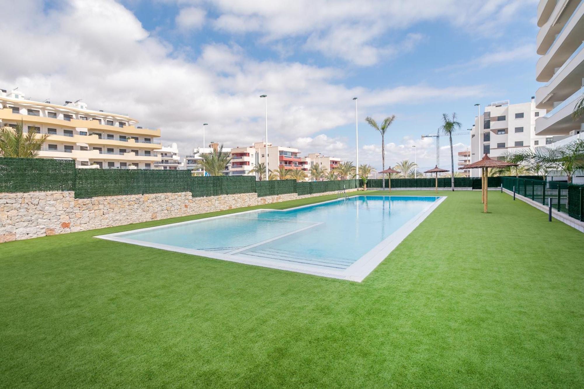 Arenales Terrace Refugee New Apartment With Pool And Gym Ареналес дел Сол Екстериор снимка
